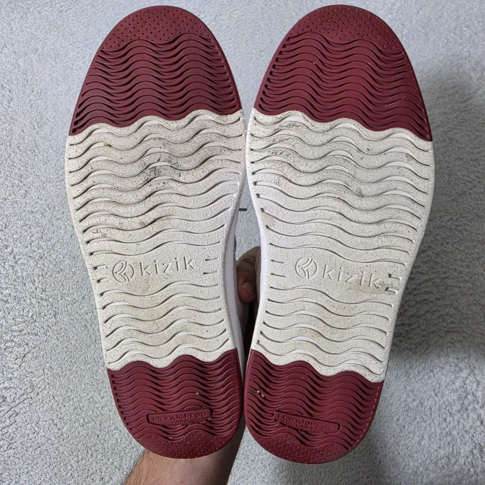 Kizik Prague Sneakers Mens 8 Womens 9.5 Cream‎ Gray Burgundy Hands-Free Slip On